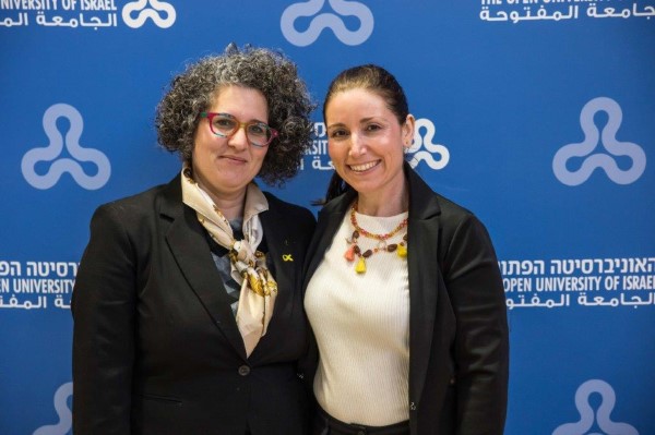 8 מתוך 405
